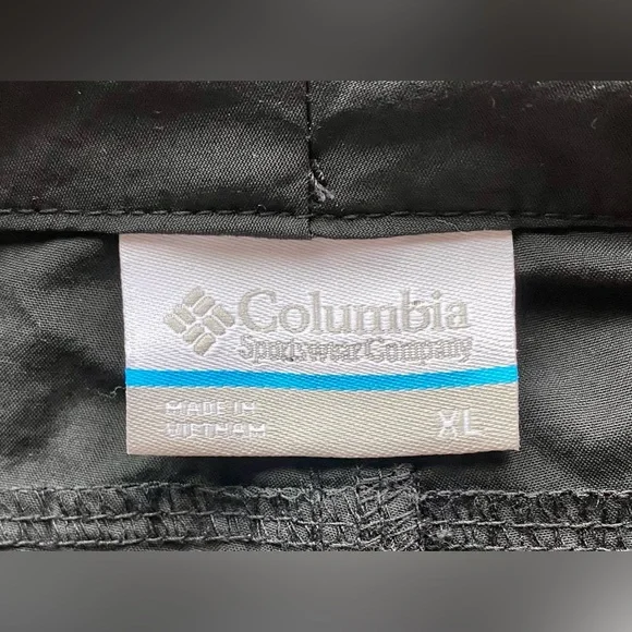 Columbia PFG Omni-shade black shorts XL - Picture 5 of 6